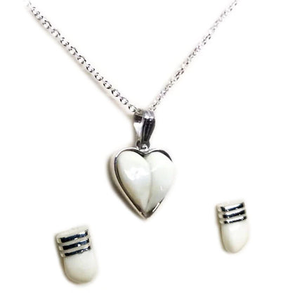 conjunto-collar-corazon-y-pendientes-en-perla-venado-con-plata