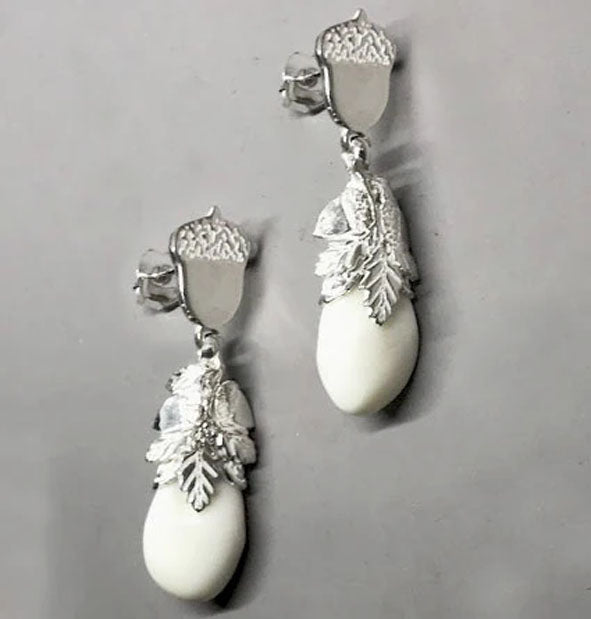 pendiente perla venado hoja bellotas con plata 1