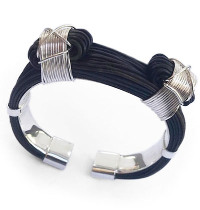 pulsera-2-nudos-gruesa-rigida-en-pelo-bufalo-con-plata-de-ley-foto-1