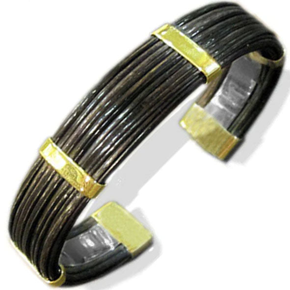 pulsera-ancha-plana-pelo-bufalo-en-oro-18-kilates-y-base-plata-foto-4