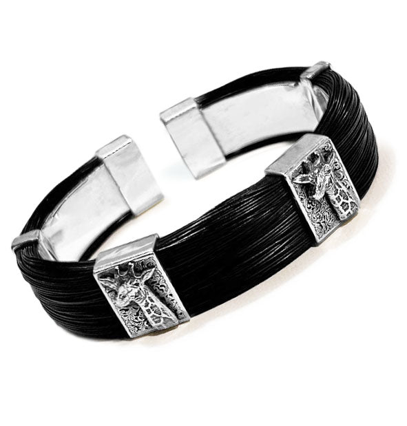 pulsera-ancha-recta-cabezas-de-jirafa-con-pelo-de-jirafa-y-plata-de-ley -foto-1