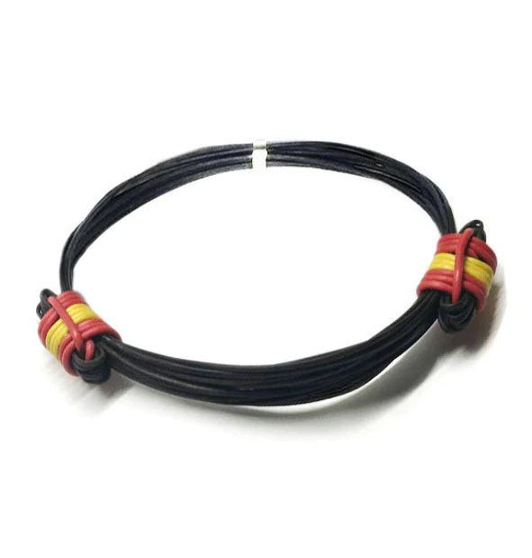 pulsera-bandera-España-dos-nudos-corredizos-pelo-bufalo-con-plata-1