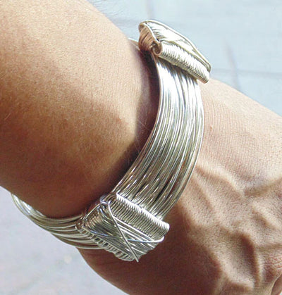 pulsera-nudos-corredizos-30-hilos-de-plata-foto-5