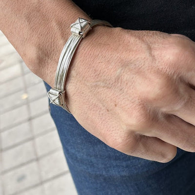 pulsera-nudos-corredizos-9-hilos-de-plata-foto-20