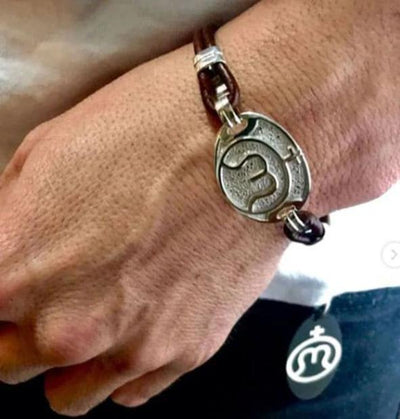 pulsera-personalizada-con-tu-hierro-ganadero-en-cuero-y-plata-de-ley-2