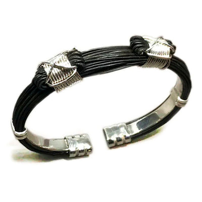 pulsera-plana-con-nudos-africano-en-pelo-de-bufalo-y-plata-1