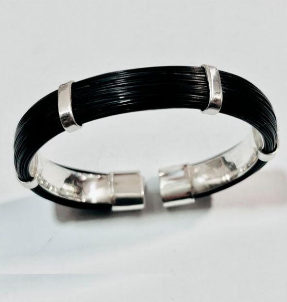 pulsera-rigida-plana-pelo-jirafa-con-plata-12-mms-ancho