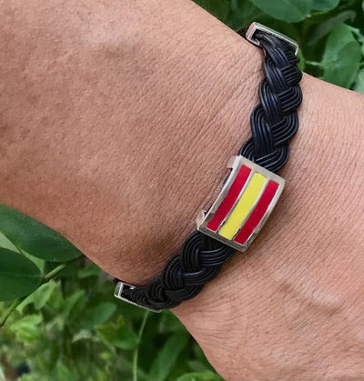 pulsera-trenza-pelo-bufalo-de-10-mms-bandera-España-esmaltada-con-plata-de-ley-3